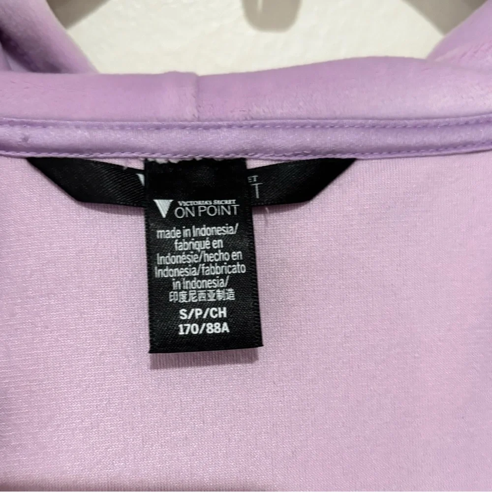 Victoria’s Secret Purple Zip Jacket size small - Picture 3 of 5